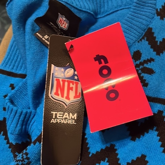 NWT Carolina Panthers FOCO NFL Womens NFL Team Logo Ugly Holiday V-Neck Sweater - Picture 4 of 4